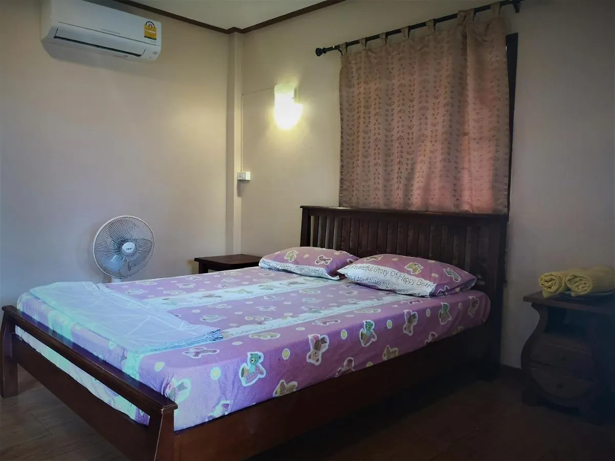 Holiday park Mama O Chai Koh Tao Thailand